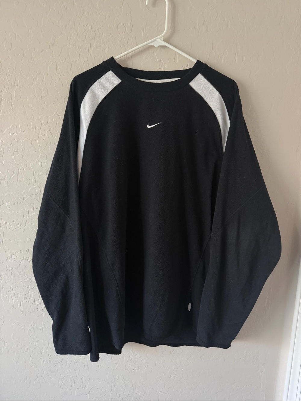 Nike Team XL Therma-Fit Black Athletic Long Sleeve